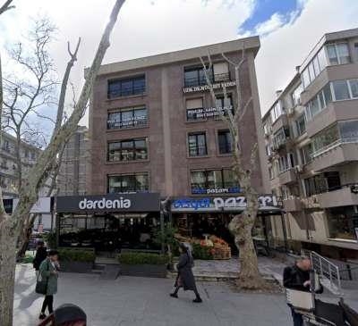 Caddebostan Bağdat Caddesi İşyerine Kiralık Daire