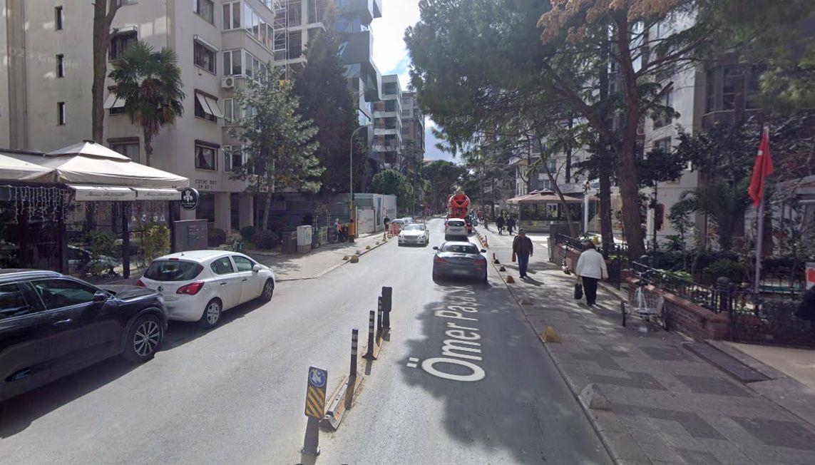 Devren Kiralık Gıdaya Uygun Caddebostan Ömer Paşa 