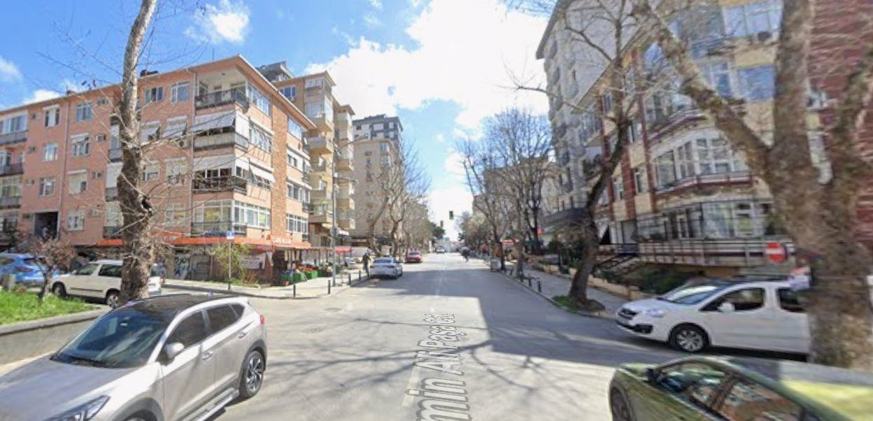 Devren Kiralık Dükkan Suadiye Emin Ali Paşa Caddesi 