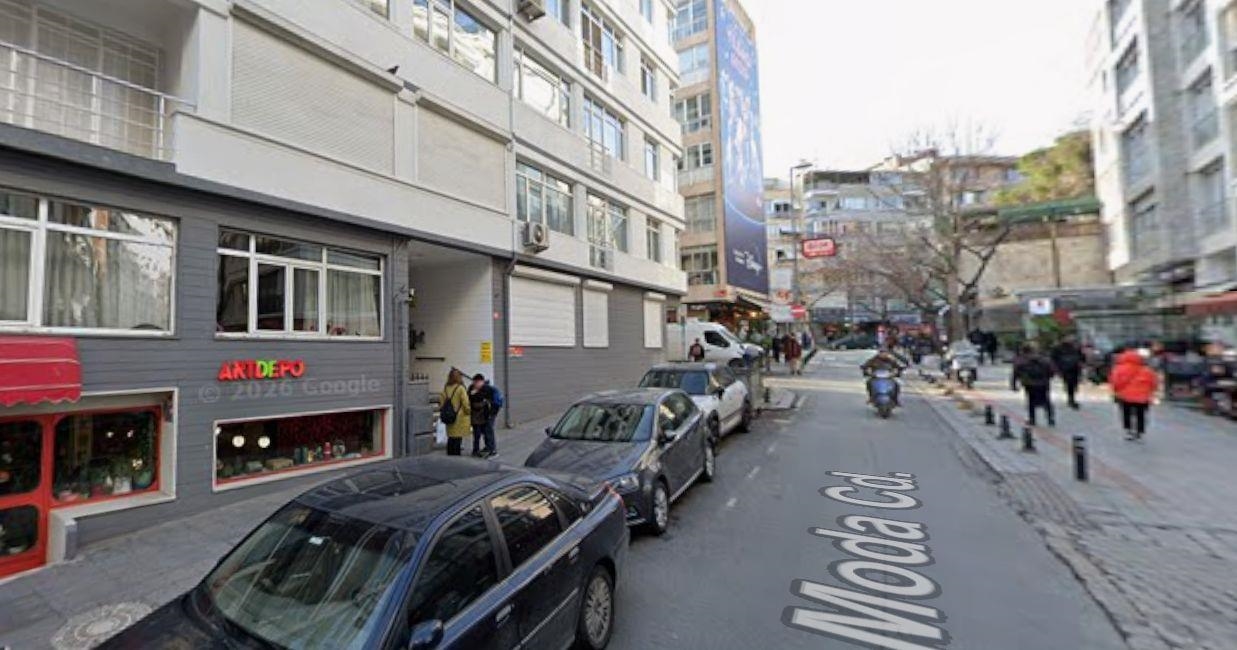 Moda'da Devren Kiralık Cafe